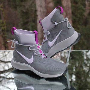 Nike Binzie Boot Smoke Grey Size 5Y